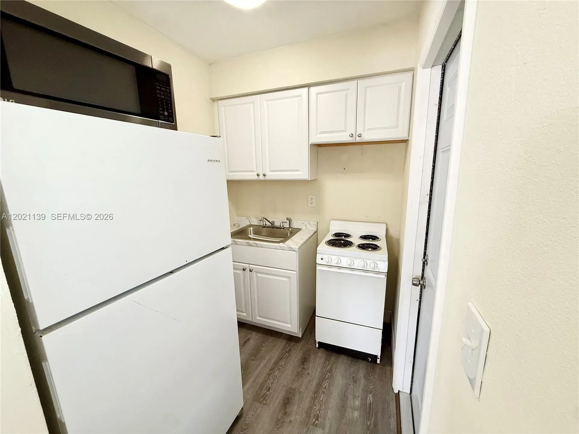 341 NW 35th Court Pompano Beach FL 33064