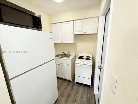 341 NW 35th Court Pompano Beach FL 33064