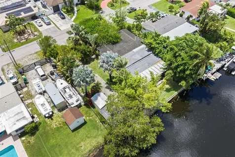 4512 SW 37th Avenue Dania Beach FL 33312