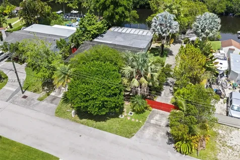 4512 SW 37th Avenue Dania Beach FL 33312