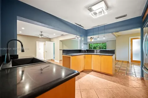4512 SW 37th Avenue Dania Beach FL 33312
