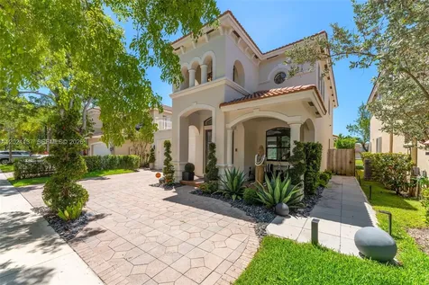 9024 SW 206th Street Cutler Bay FL 33189