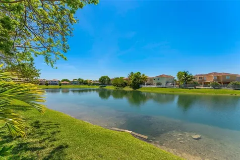 9024 SW 206th Street Cutler Bay FL 33189
