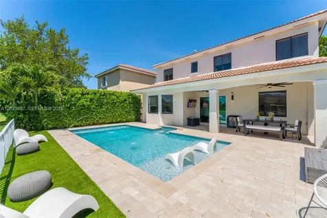9024 SW 206th Street Cutler Bay FL 33189