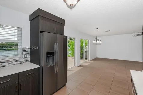 850 NW 98th Avenue Plantation FL 33324