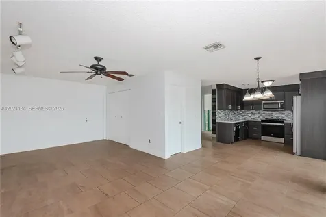 850 NW 98th Avenue Plantation FL 33324