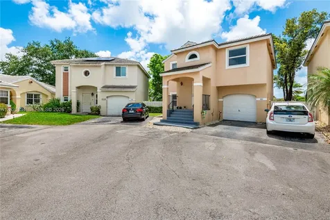 850 NW 98th Avenue Plantation FL 33324