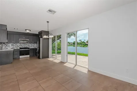850 NW 98th Avenue Plantation FL 33324