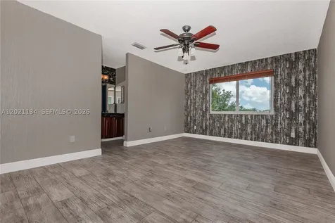 850 NW 98th Avenue Plantation FL 33324