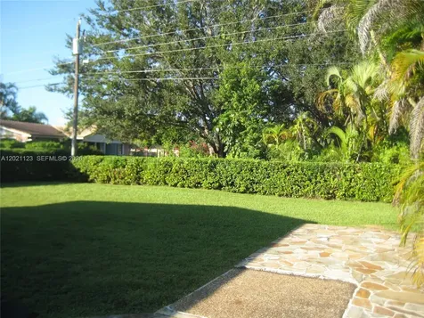 13220 SW 99th Place Miami FL 33176