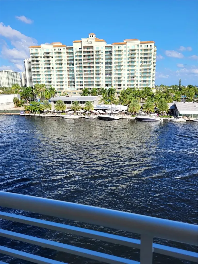 2900 NE 30th Street Fort Lauderdale FL 33306
