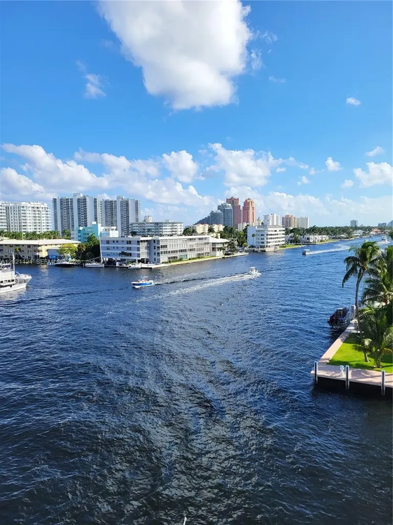 2900 NE 30th Street Fort Lauderdale FL 33306