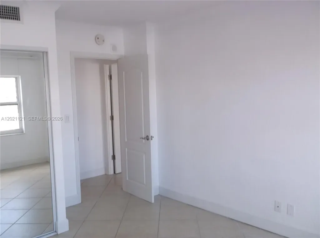 2900 NE 30th Street Fort Lauderdale FL 33306