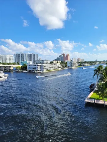 2900 NE 30th Street Fort Lauderdale FL 33306