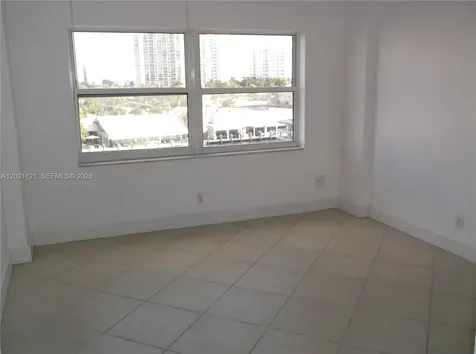 2900 NE 30th Street Fort Lauderdale FL 33306
