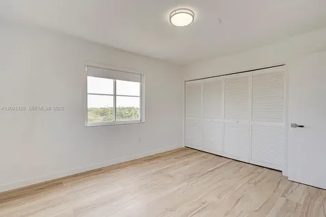 1 Alhambra Circle Coral Gables FL 33134
