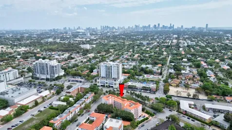 1 Alhambra Circle Coral Gables FL 33134