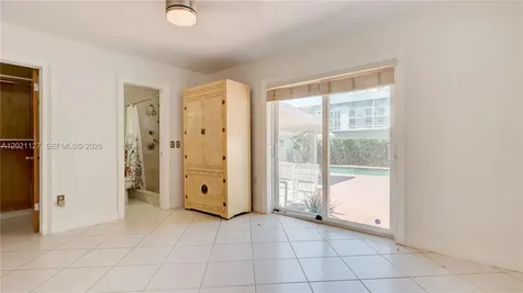 3611 SW 23rd Street Miami FL 33145