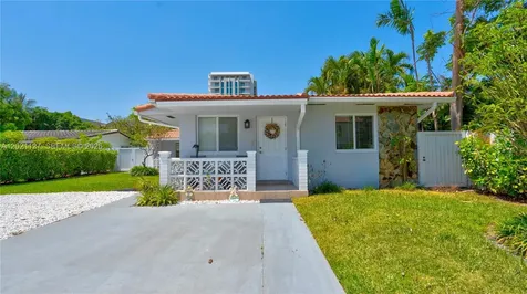 3611 SW 23rd Street Miami FL 33145