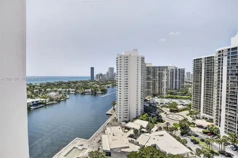 20515 E Country Club Drive Aventura FL 33180