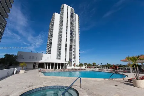 20515 E Country Club Drive Aventura FL 33180