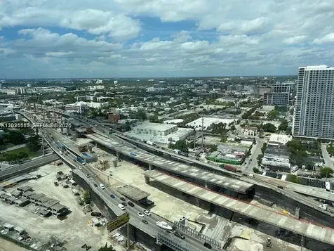 20 NE 11 St # 3611 Miami FL 33132