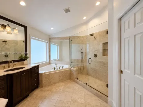 2616 Oakbrook Court Weston FL 33332