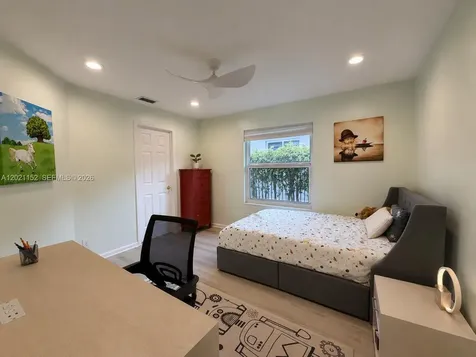 2616 Oakbrook Court Weston FL 33332