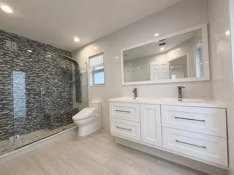 2616 Oakbrook Court Weston FL 33332