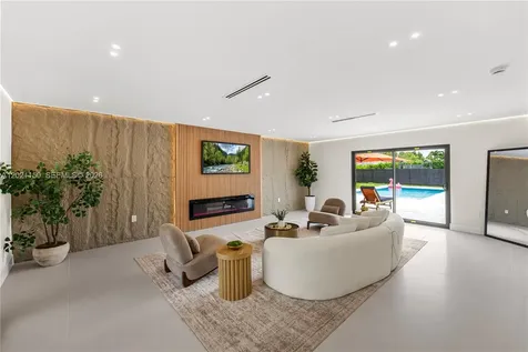 9261 SW 80th Terrace Miami FL 33173