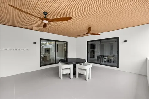 9261 SW 80th Terrace Miami FL 33173