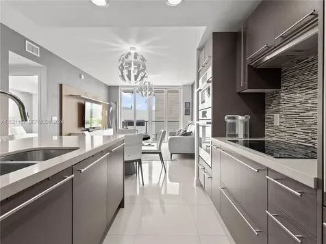 7825 NW 107th Avenue Doral FL 33178