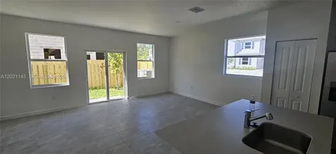 1063 SE 2nd Terrace Homestead FL 33034