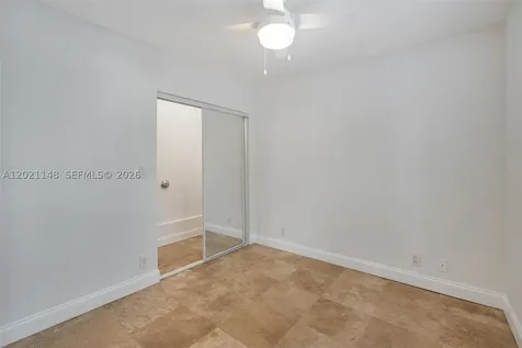 325 Meridian Avenue Miami Beach FL 33139