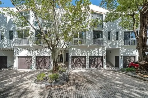 325 Meridian Avenue Miami Beach FL 33139