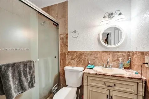 2460 NW 63rd Terrace Sunrise FL 33313