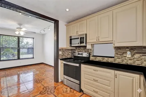 2460 NW 63rd Terrace Sunrise FL 33313