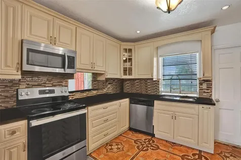 2460 NW 63rd Terrace Sunrise FL 33313