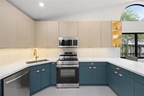 3431 SW 143rd Place Miami FL 33175