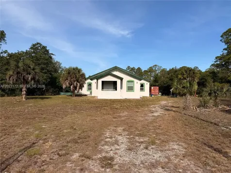 680 S Jinete Street Clewiston FL 33440