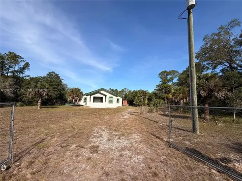 680 S Jinete Street Clewiston FL 33440