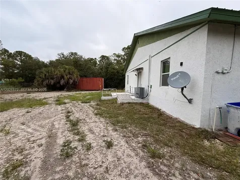 680 S Jinete Street Clewiston FL 33440