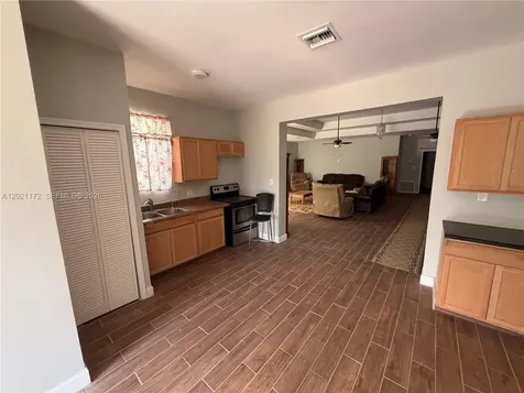 680 S Jinete Street Clewiston FL 33440