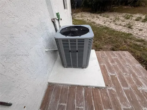 680 S Jinete Street Clewiston FL 33440