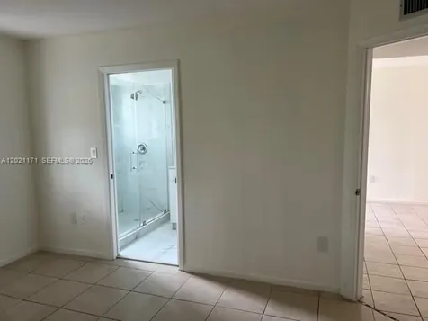 15405 N Miami Lakeway N Miami Lakes FL 33014