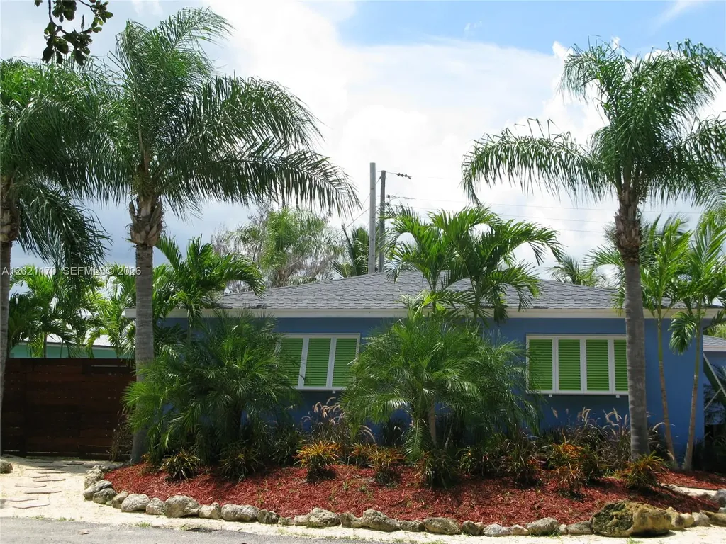 13767 Oleander Avenue Juno Beach FL 33408