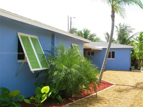 13767 Oleander Avenue Juno Beach FL 33408