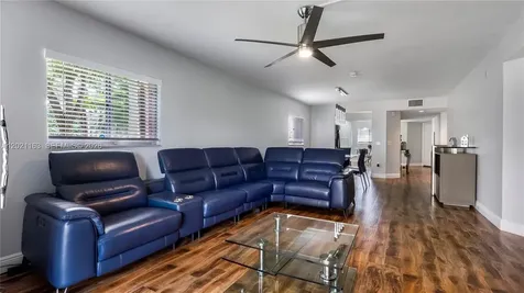 1601 SW 128th Terrace Pembroke Pines FL 33027