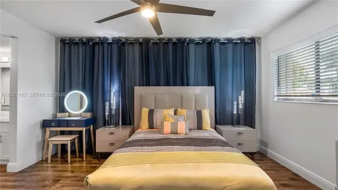 1601 SW 128th Terrace Pembroke Pines FL 33027
