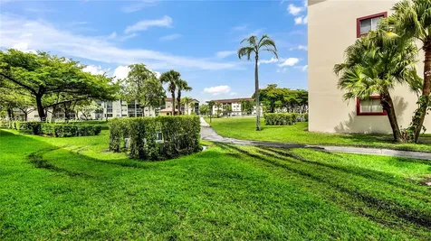 1601 SW 128th Terrace Pembroke Pines FL 33027